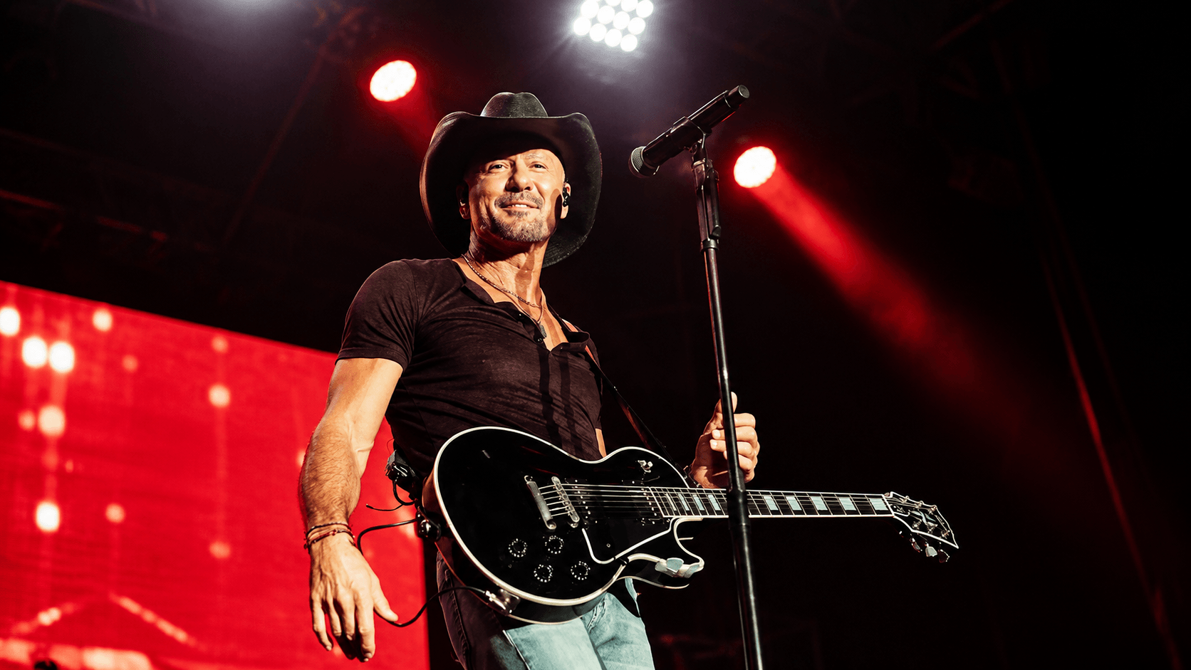Tim McGraw - Pawn Shop Guitar Concert Clips [8063]